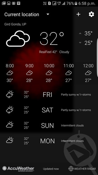 moto-z-circle-clock-widget-weather-forecast
