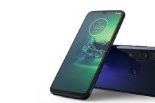 Motorola G8 Plus