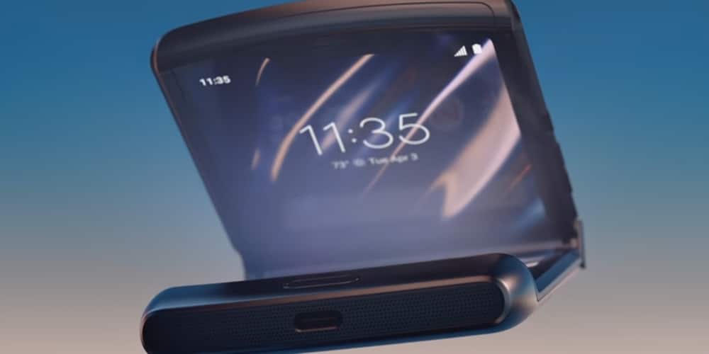 motorola raze folding